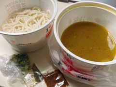 -鑫花溪牛肉米粉(天山店)