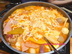芝士牛肉火锅-辛明堂洞韩式芝士年糕火锅(万达店)