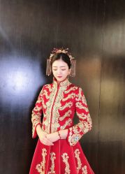 -艾米丽婚纱礼服