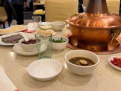 -八先生涮肉房(三里河店)