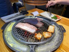 -喜来稀肉(北外滩白玉兰广场店)