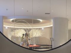 -涨巢·潮玩水疗局