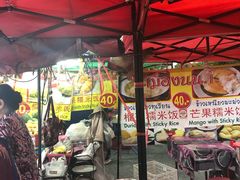 -芒果糯米饭摊子