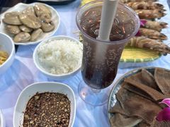 -鲜入围煮花胶鸡海鲜火锅