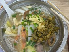 -福屿鲜捞小吃·捞化(福屿总店)