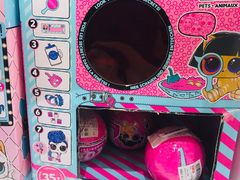 -泡泡玛特POPMART(上海环球港店)