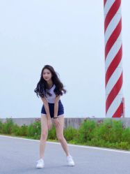 点击看大图 -辛格·潮沙龙