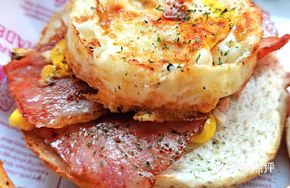 Egg and Bacon Bagel