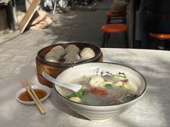 -曼曼汤包(建国西路店)