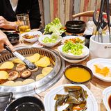 随意。现在随意吃的地方很多