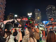 -南京西路(地铁站)