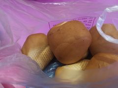 -白玉兰食品甜凤店(合生汇店)
