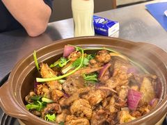 -胡须佬鸡煲四季火锅店(石厦西村直营店)