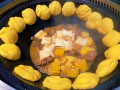 特色排骨锅-袁小二大东北铁锅炖(吉祥村总部)