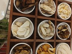-天宜隆蘑菇宴火锅(石景山旗舰店)