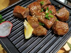 铁板牛肉粒-虹料理·日料放题(悠方店)