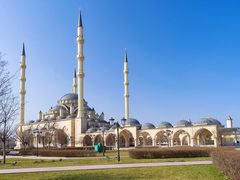 -艾哈迈德-卡德罗夫清真寺