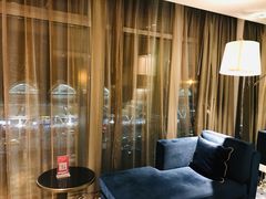 -广州白云机场雅高铂尔曼大酒店