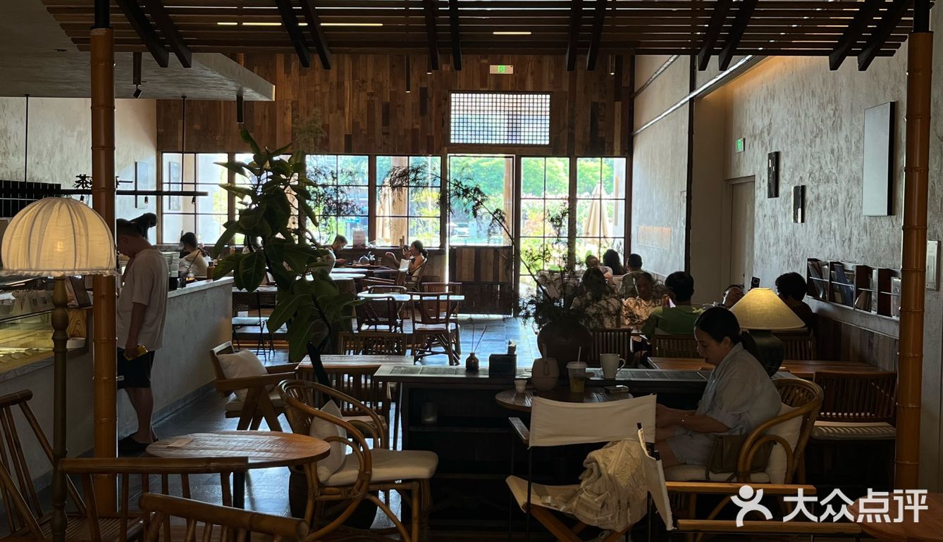 东安天街的一方净地!