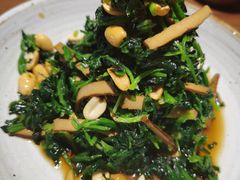 青年拌菜-青年公社烤鸭(宝杨宝龙广场店)