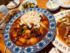 新疆大盘鸡-胖老汉椒麻鸡清真新疆菜(西御街店)