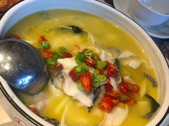 酸菜鱼-胡桃里音乐酒馆(环亚凯瑟琳广场店)