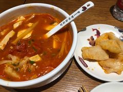-渝是乎酸菜鱼(龙旗购物中心店)