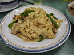 -鹤乡东北菜(崮山路店)