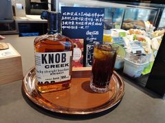 -星巴克臻选(上海合生汇1F店)