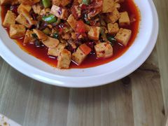 -苏莱特色牛骨滩羊手抓馆(长城东街总店)