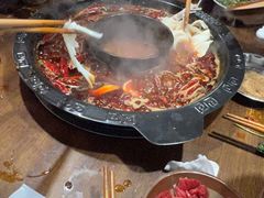-黄潇洒老火锅(九眼桥宏济巷店)