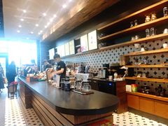 -星巴克臻选(武汉经开永旺梦乐城店)