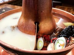 鱼羊鲜和清汤鸳鸯锅-清真·京华源铜锅涮肉(丰庆店)