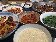 -陈厨老味·老派郴州菜(宜章店)