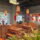 菜品新鲜好吃，鸭肠爽脆，牛肉嫩滑，脆鲷嫩滑鱼片！