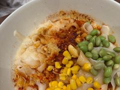 -顺溜·手工刀削面·黑金店(铜锣湾店)