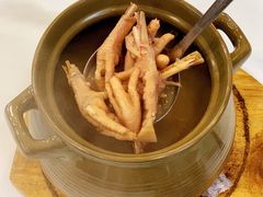 莲藕鸡脚汤（明火例汤）-文记壹心鸡(宝华路店)