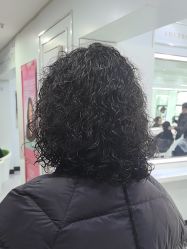 -镁连社·美联社