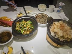 -小放牛炒菜馆(长安万达店)