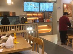 -佬钱湾仔(衣裳街店)