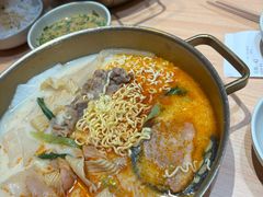 -阿上阿上麻辣香锅&麻辣烫(朝阳蓝色港湾店)