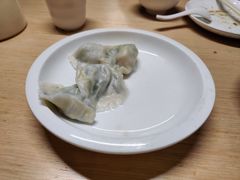 -关东小磨东北菜(上海长风大悦城店)