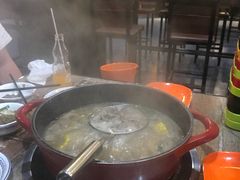 -彩鹿·潮汕·鲜牛肉·自助火锅(伊电园店)