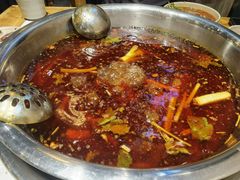 -肖肖酸萝卜鱼火锅(总店)