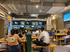 大堂-木屋烧烤(岗顶二店)
