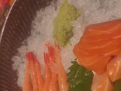 -牛YO寿喜烧·铁板烧和牛火锅自助(市府恒隆店)