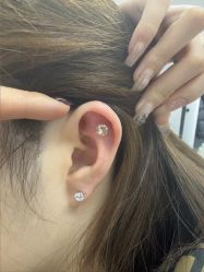 -AI艾耳·专业手工耳洞·穿孔美学馆