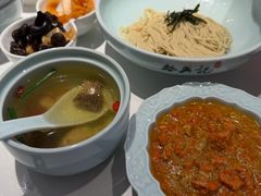 -裕兴记•蟹黄面馆(人民广场店)