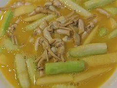 -刘胖子家常菜·蹄花焖藕(中南店)