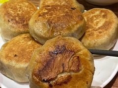 -清真吴记门钉肉饼·喜多利